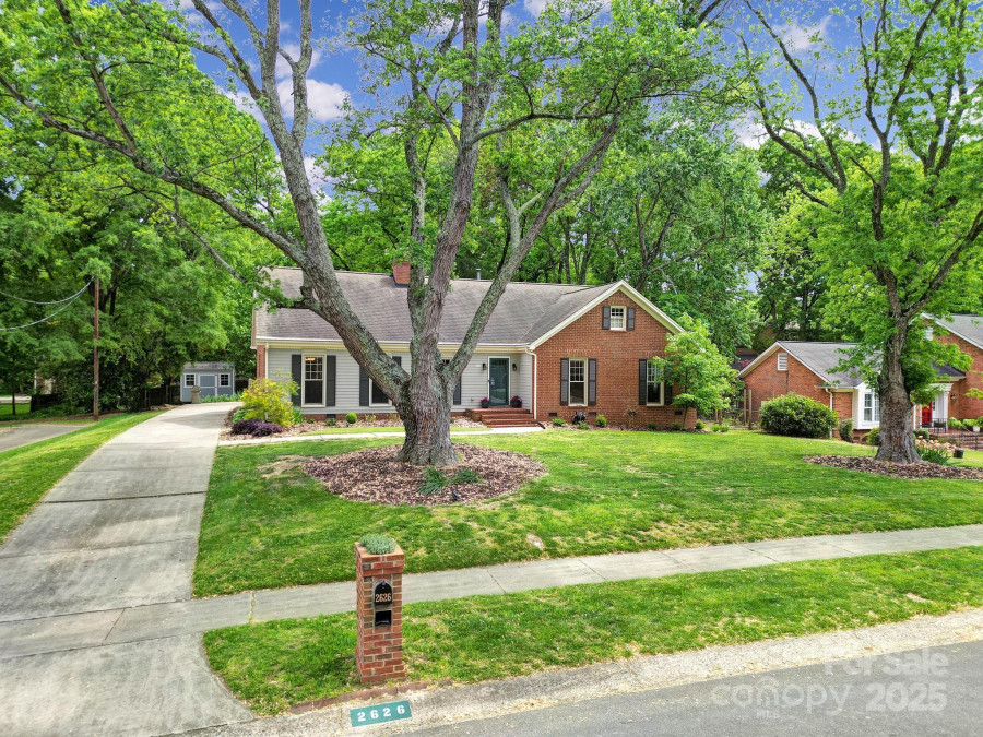 2626 Lilly Mill Rd Charlotte, NC 28210