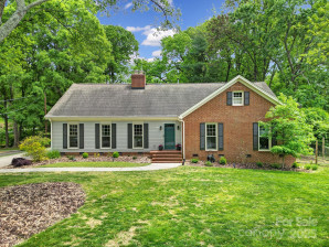 2626 Lilly Mill Rd Charlotte, NC 28210