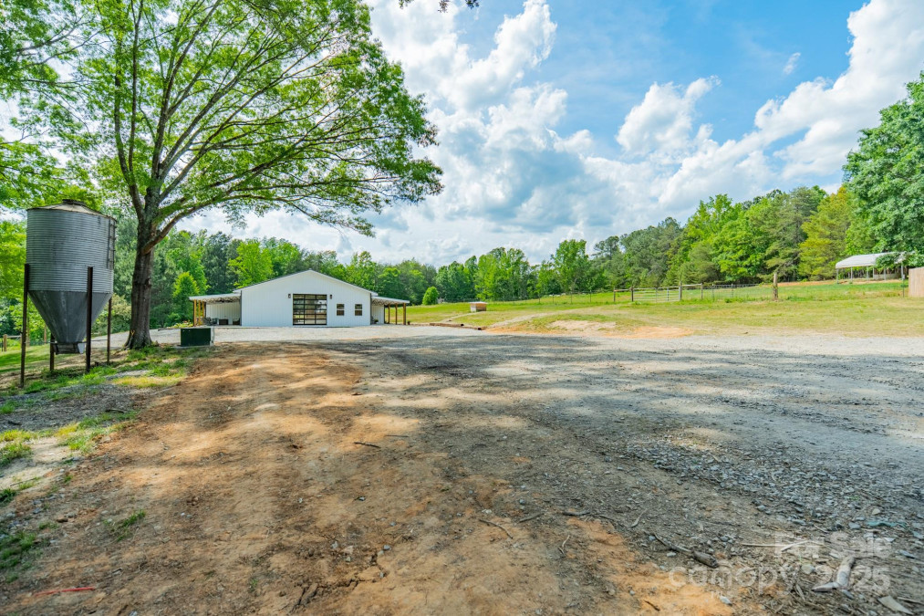 2003 Briarwood Cir Fort Mill, SC 29715