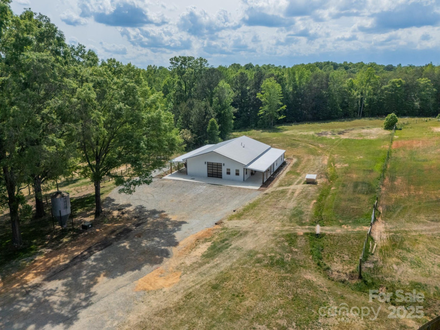 2003 Briarwood Cir Fort Mill, SC 29715