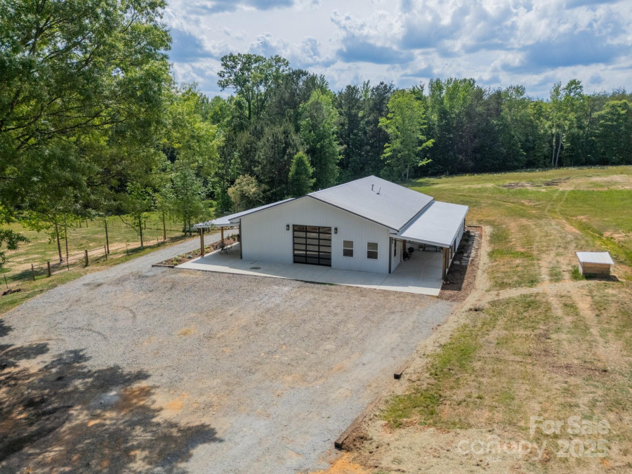 2003 Briarwood Cir Fort Mill, SC 29715