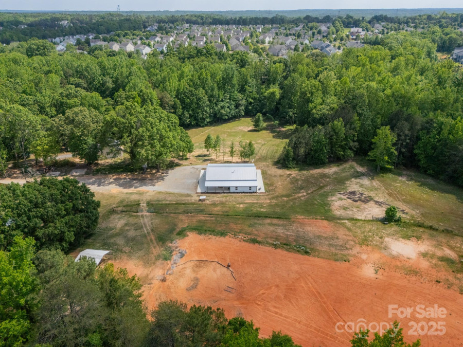 2003 Briarwood Cir Fort Mill, SC 29715