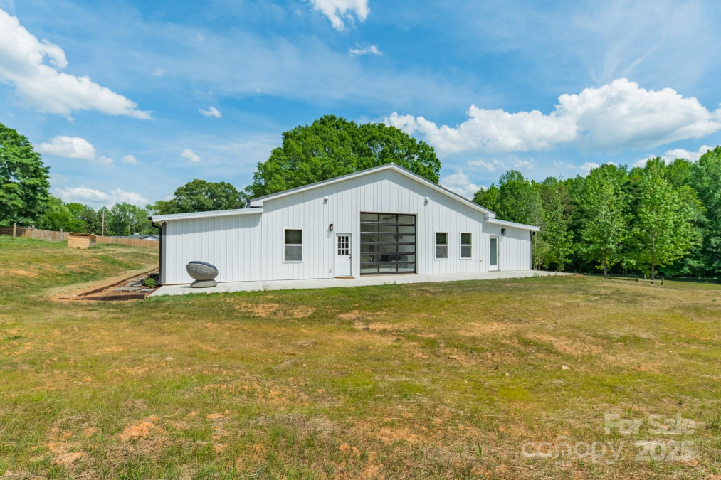 2003 Briarwood Cir Fort Mill, SC 29715