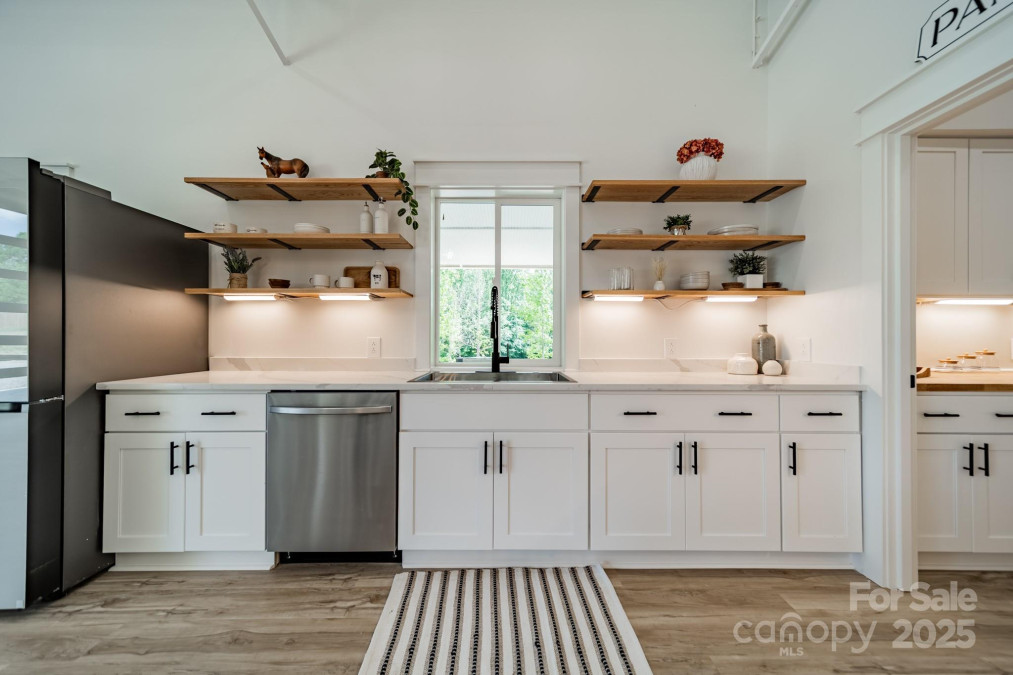2003 Briarwood Cir Fort Mill, SC 29715