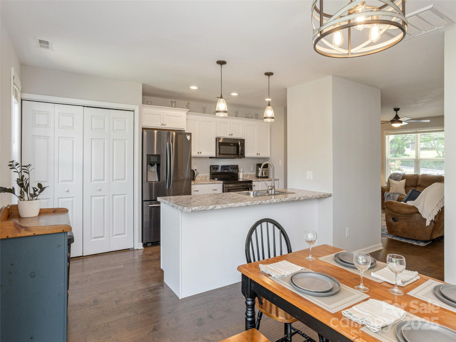 734 Enka Lake Rd Candler, NC 28715