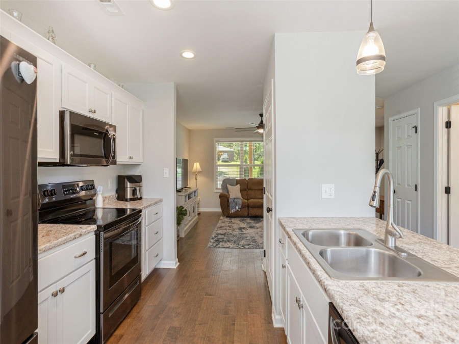 734 Enka Lake Rd Candler, NC 28715