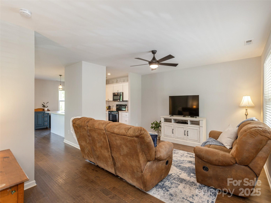 734 Enka Lake Rd Candler, NC 28715