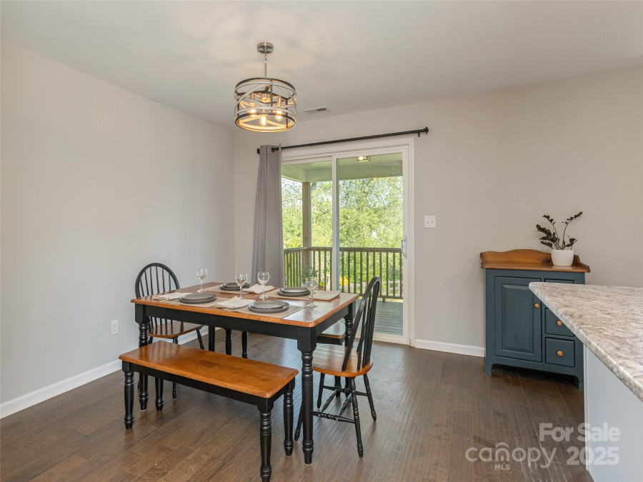 734 Enka Lake Rd Candler, NC 28715