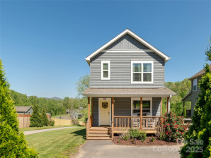 734 Enka Lake Rd Candler, NC 28715
