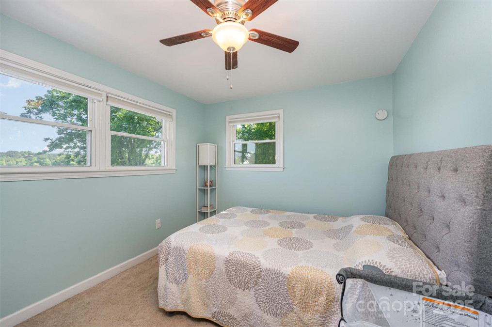 4960 Longfield St Claremont, NC 28610
