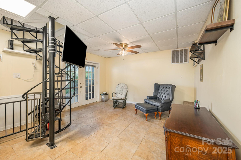 4960 Longfield St Claremont, NC 28610