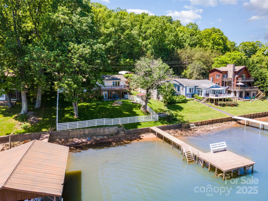4960 Longfield St Claremont, NC 28610