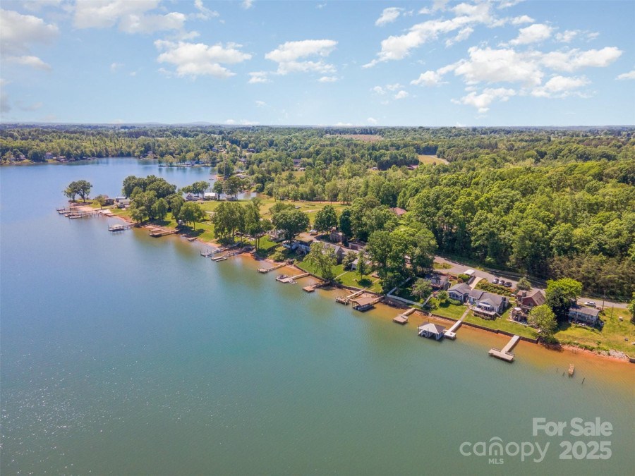 4960 Longfield St Claremont, NC 28610