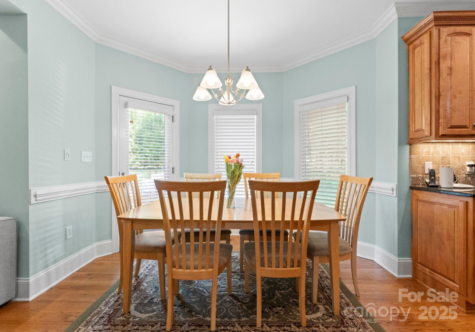 105 Walnut Hill Ct Mooresville, NC 28115