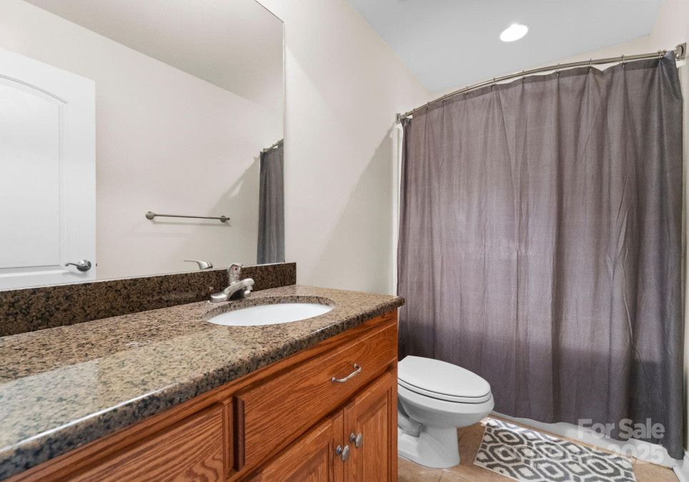 105 Walnut Hill Ct Mooresville, NC 28115