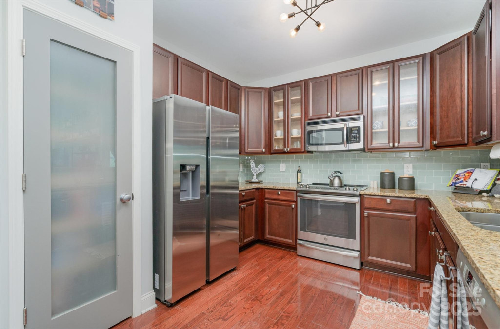 1000 Woodlawn Rd Charlotte, NC 28209