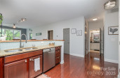 1000 Woodlawn Rd Charlotte, NC 28209
