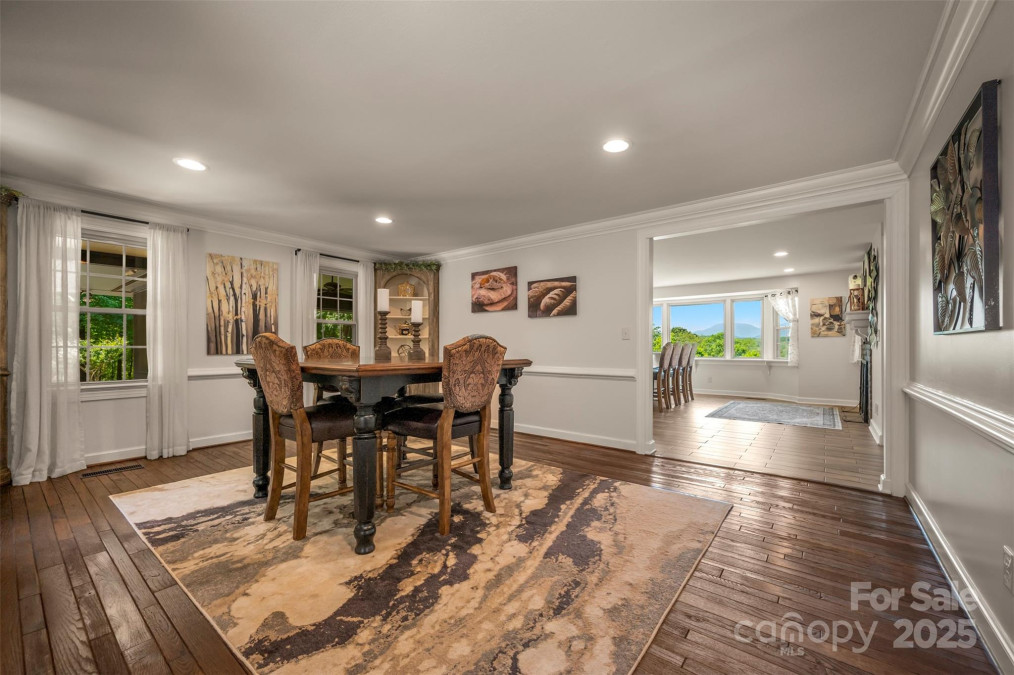 354 Jasmine Ln Tryon, NC 28782