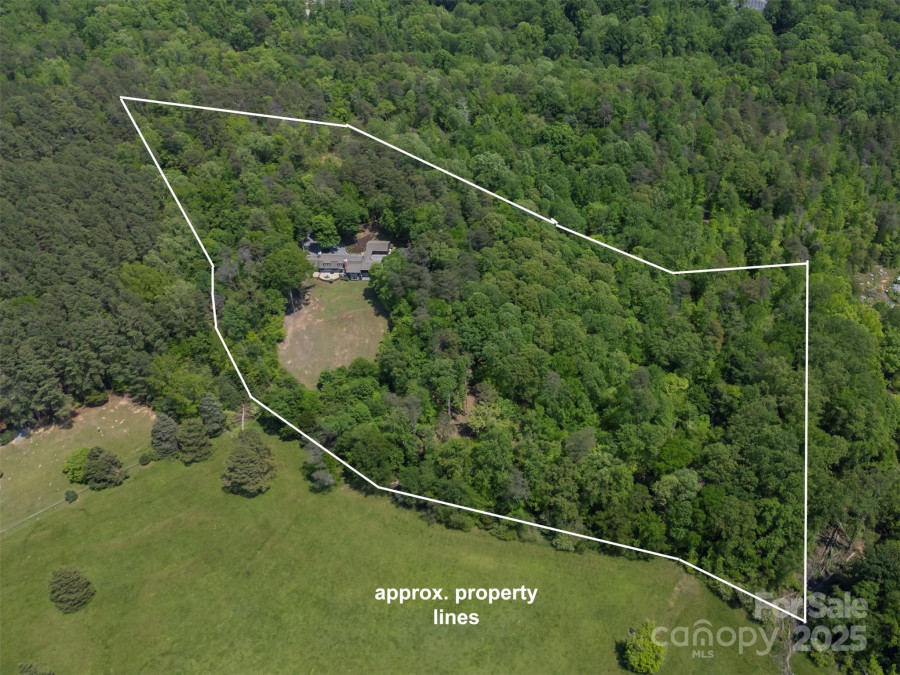354 Jasmine Ln Tryon, NC 28782