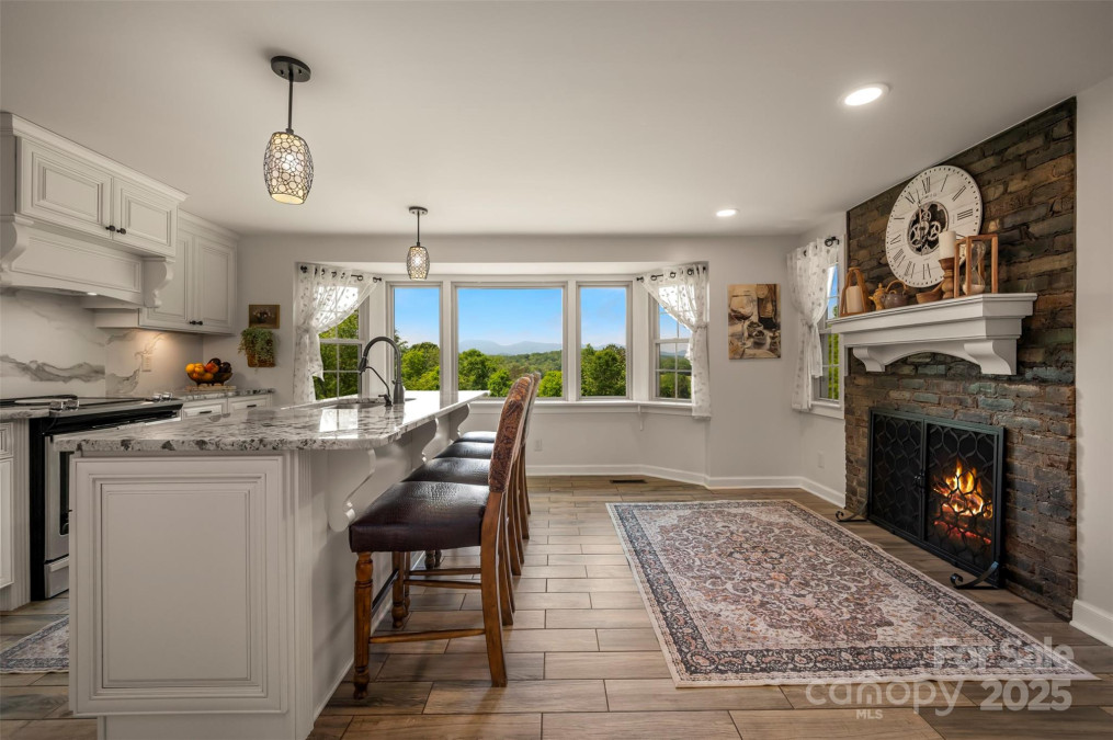 354 Jasmine Ln Tryon, NC 28782