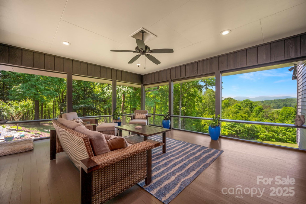 354 Jasmine Ln Tryon, NC 28782