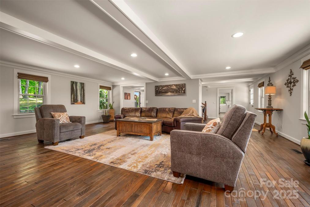 354 Jasmine Ln Tryon, NC 28782