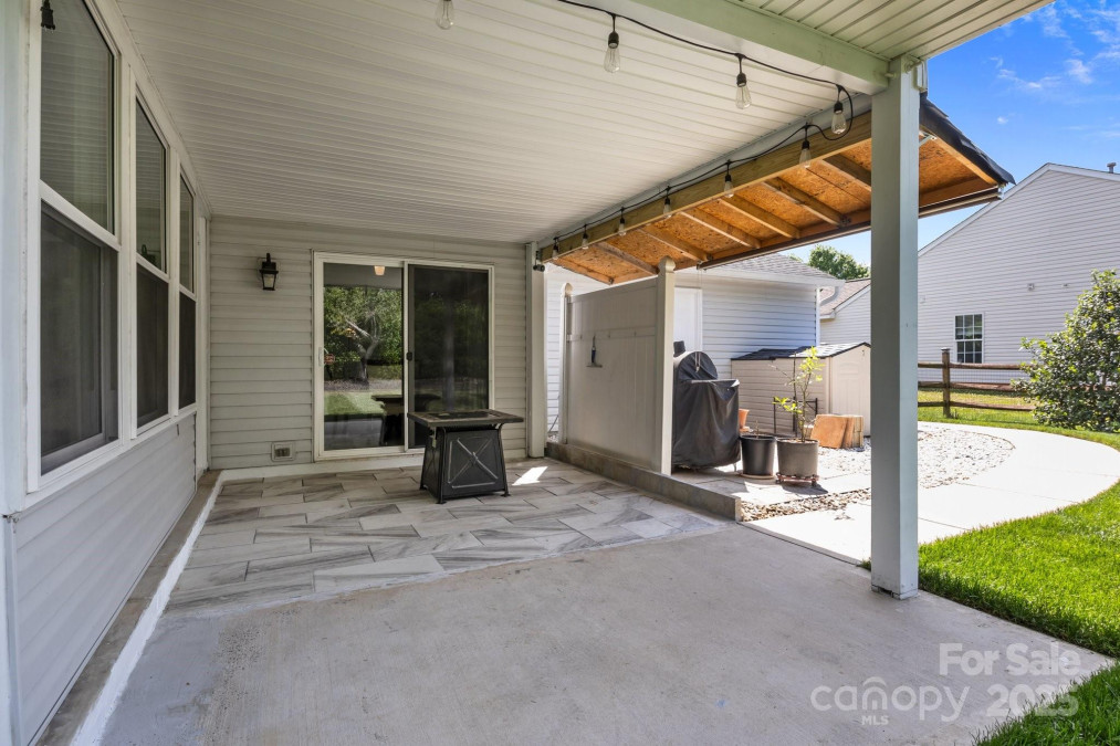 150 Pleasant Grove Ln Mooresville, NC 28115