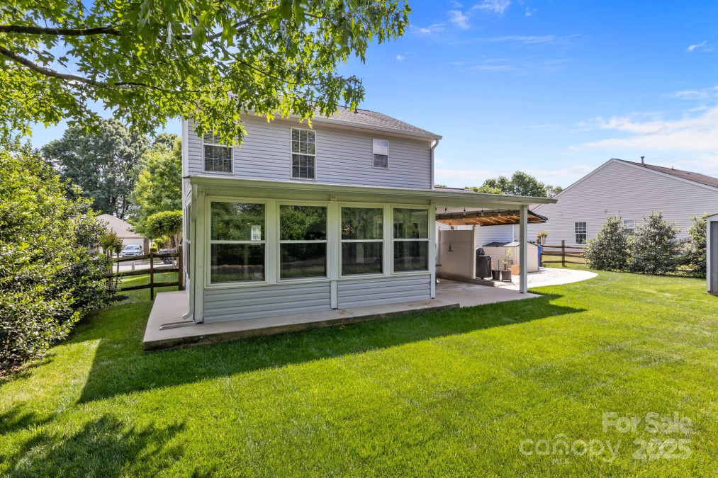 150 Pleasant Grove Ln Mooresville, NC 28115