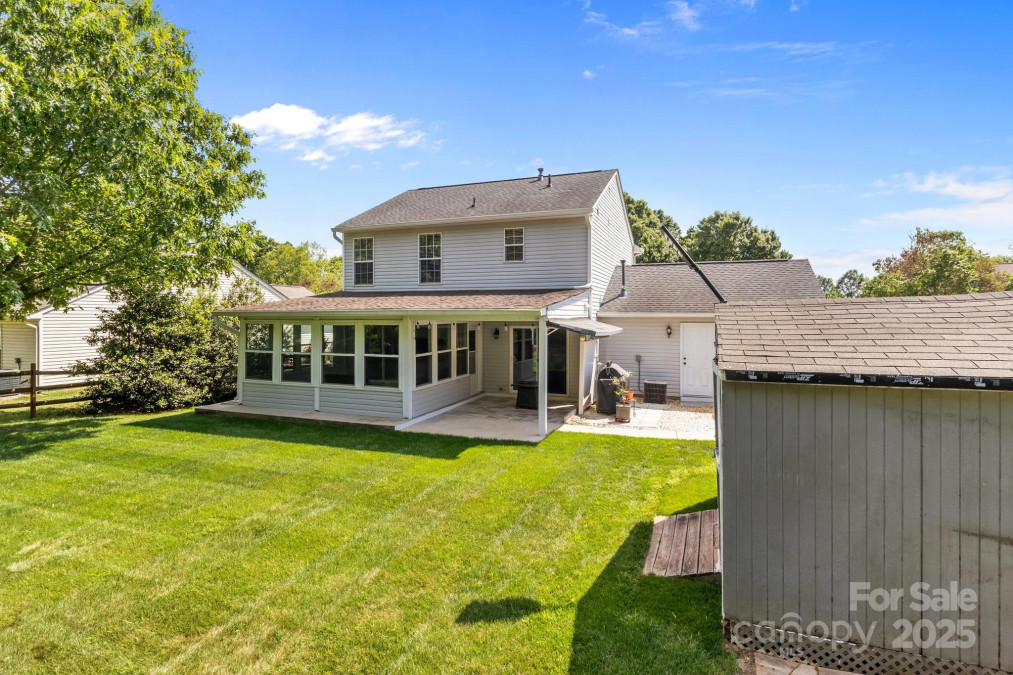 150 Pleasant Grove Ln Mooresville, NC 28115