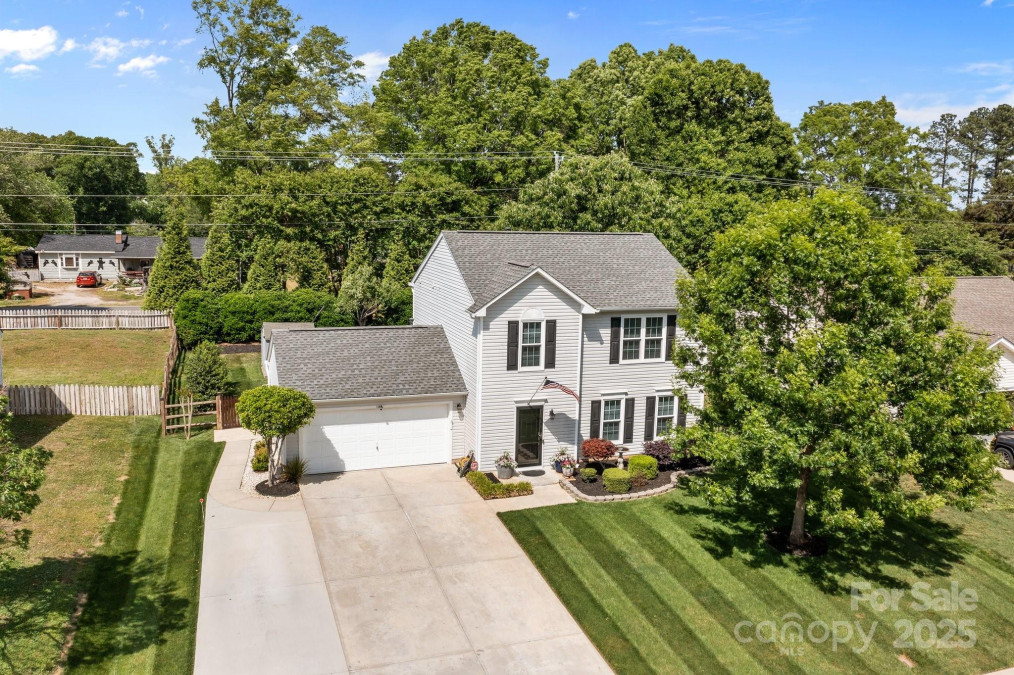 150 Pleasant Grove Ln Mooresville, NC 28115