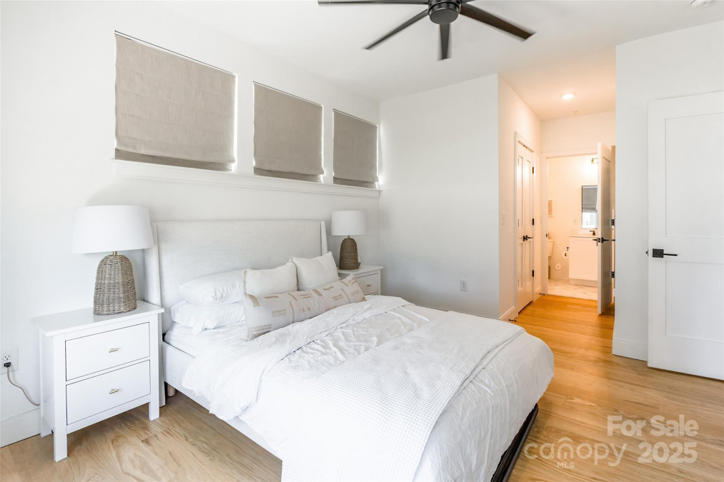 130 Rail Crossing Ln Charlotte, NC 28209