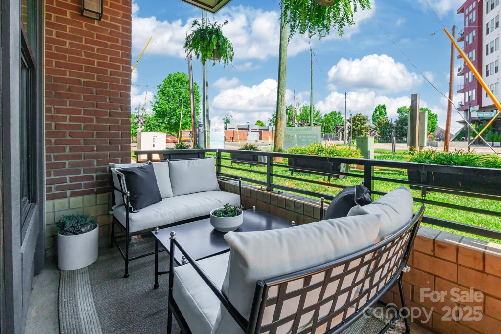 130 Rail Crossing Ln Charlotte, NC 28209