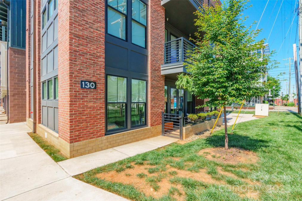 130 Rail Crossing Ln Charlotte, NC 28209