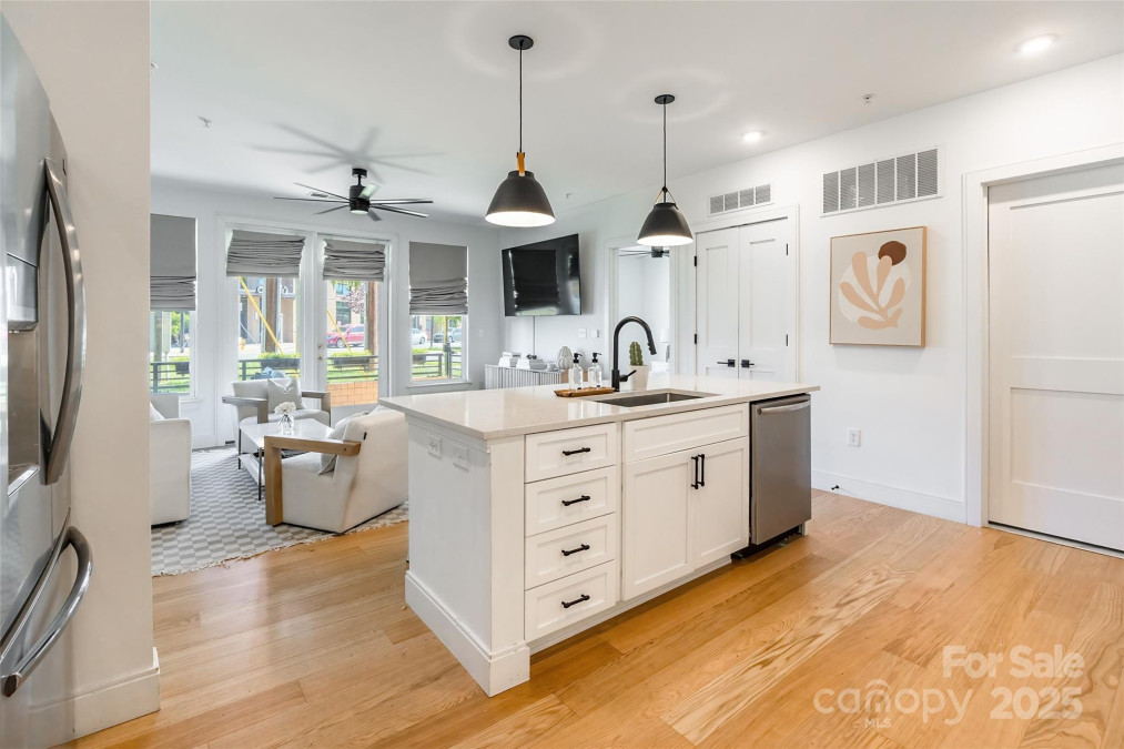 130 Rail Crossing Ln Charlotte, NC 28209