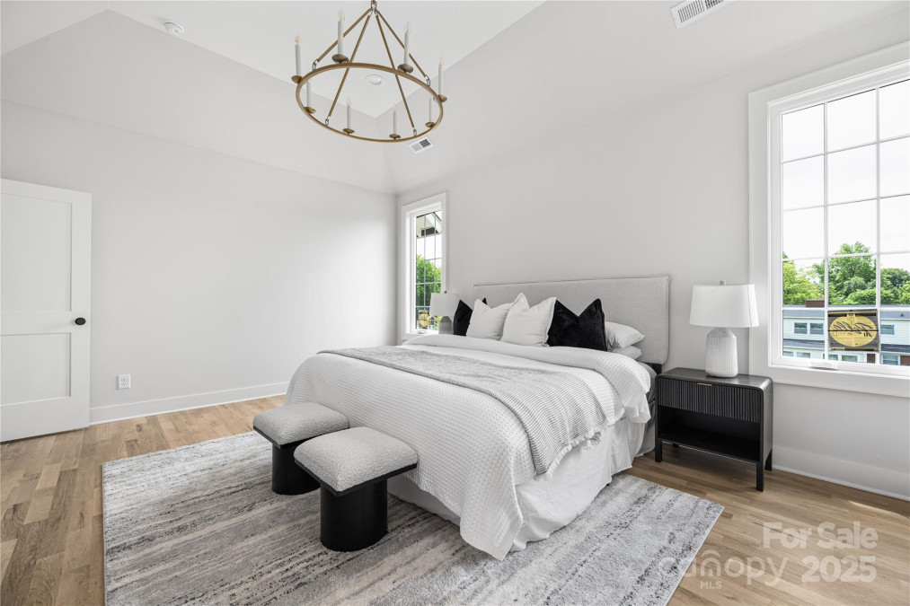 1817 Union St Charlotte, NC 28205