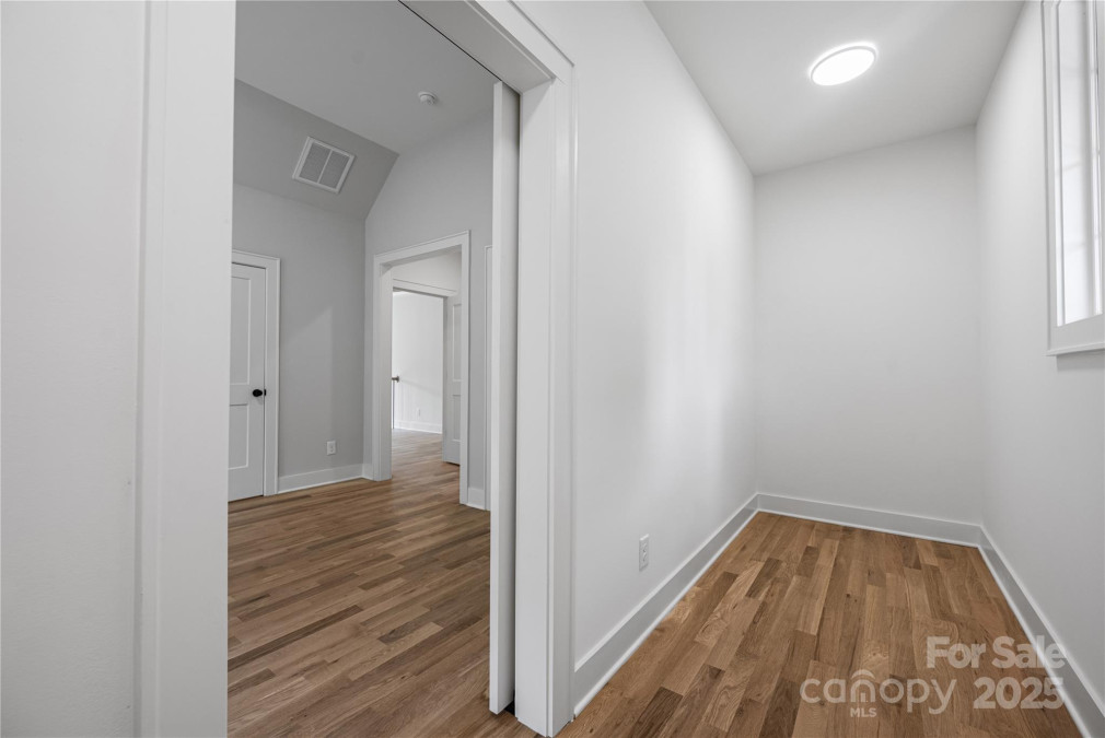 1817 Union St Charlotte, NC 28205
