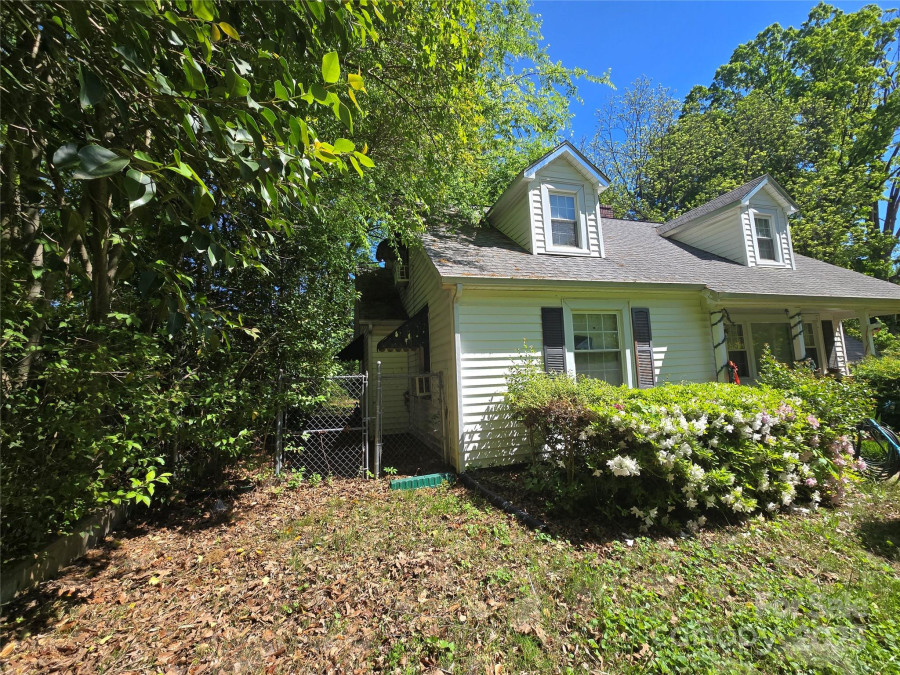 3712 Avalon Ave Charlotte, NC 28208