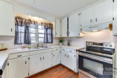 6323 Wilora Lake Rd Charlotte, NC 28212