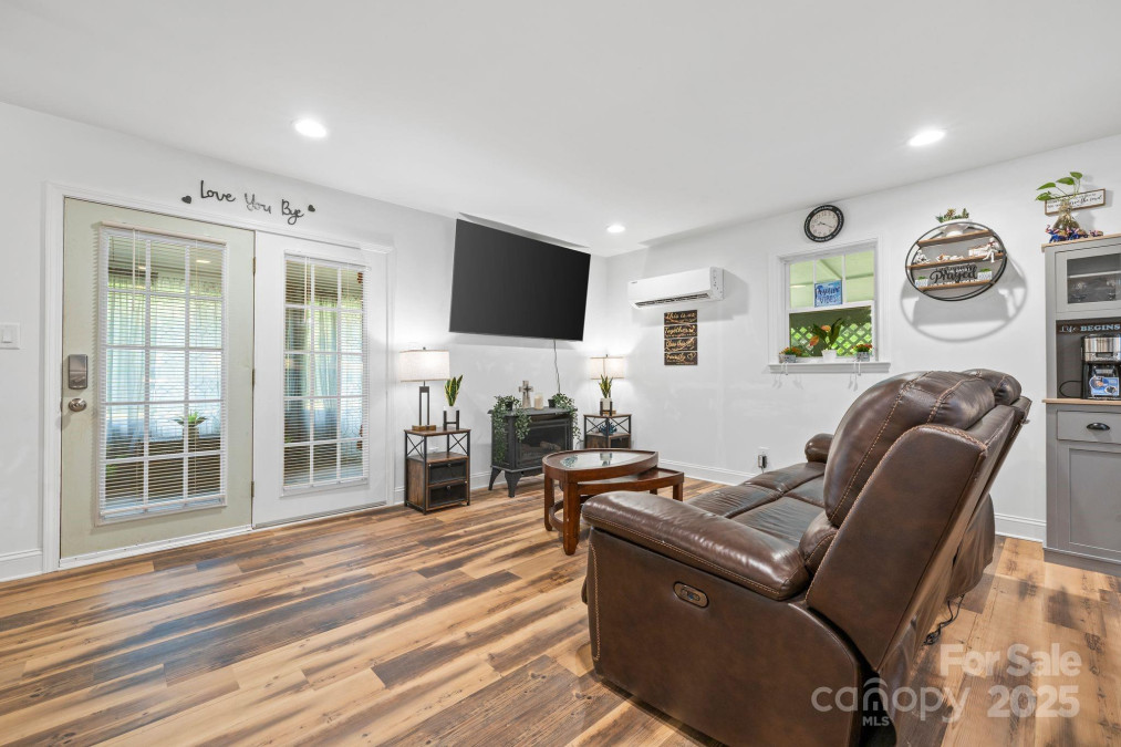 715 Potneck Rd Salisbury, NC 28147