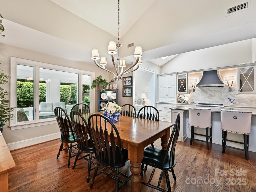 5603 Ballinard Ln Charlotte, NC 28277