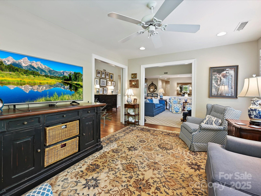 5603 Ballinard Ln Charlotte, NC 28277