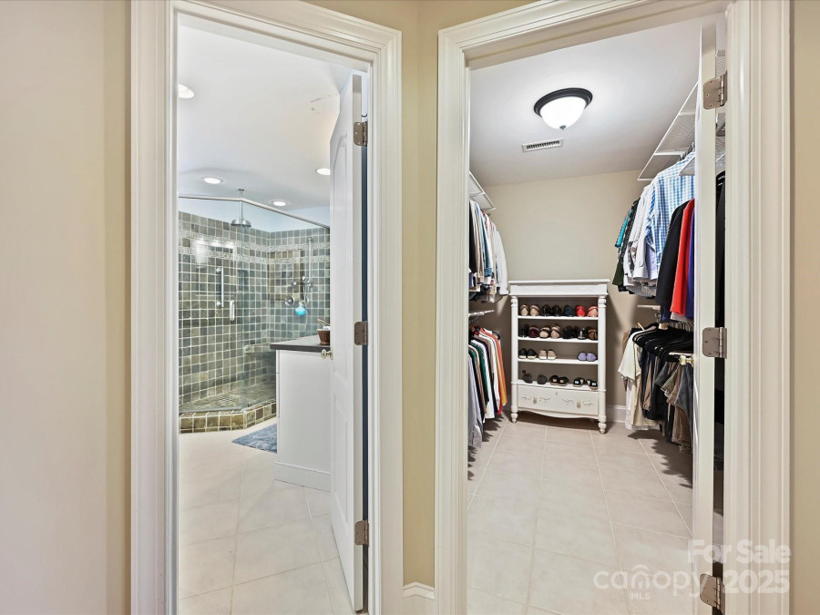 5603 Ballinard Ln Charlotte, NC 28277