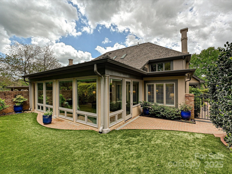 5603 Ballinard Ln Charlotte, NC 28277