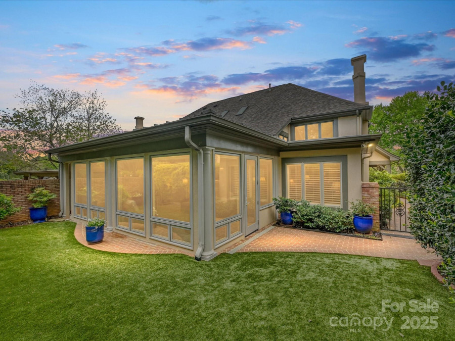 5603 Ballinard Ln Charlotte, NC 28277