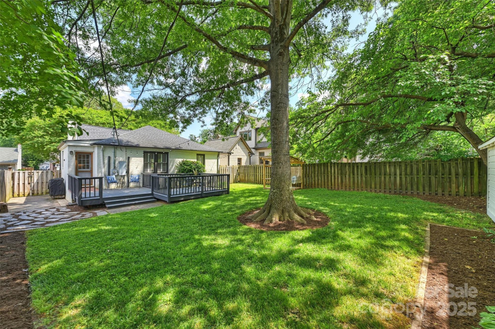 2015 Club Rd Charlotte, NC 28205
