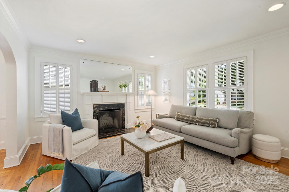 2015 Club Rd Charlotte, NC 28205