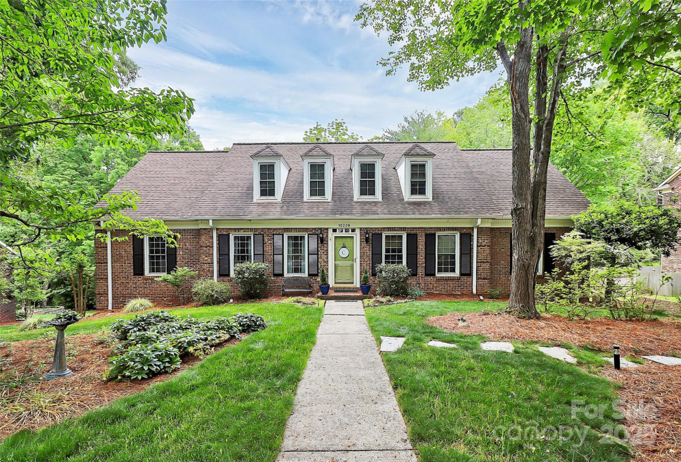 10209 Thomas Payne Cir Charlotte, NC 28277