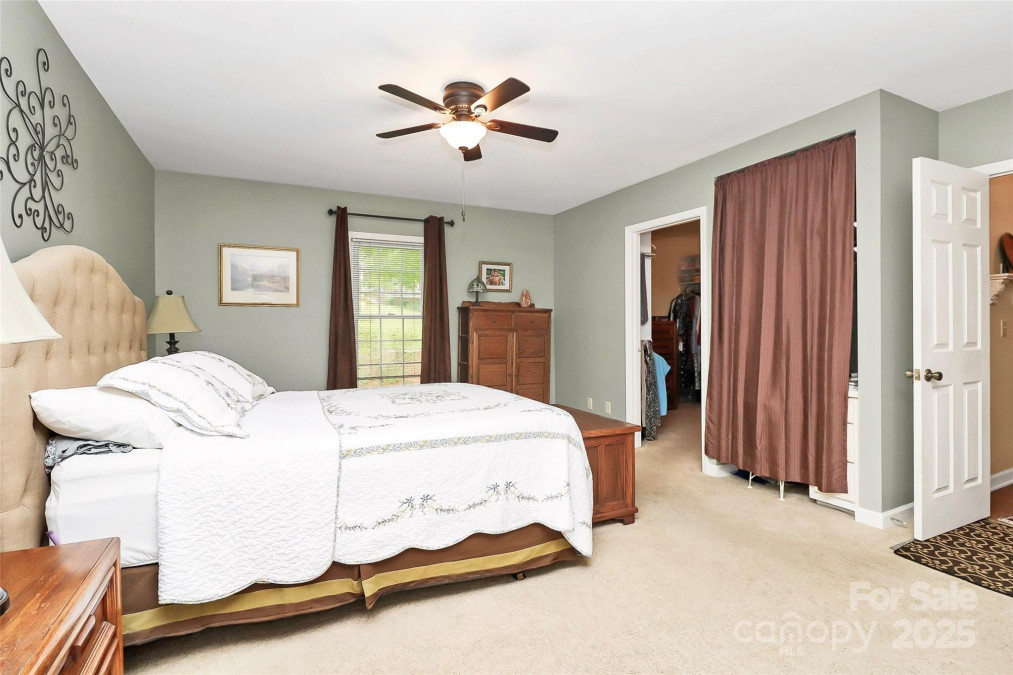 10209 Thomas Payne Cir Charlotte, NC 28277
