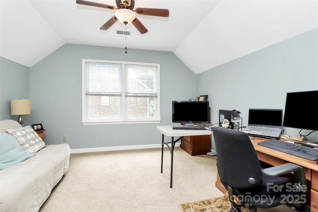 10209 Thomas Payne Cir Charlotte, NC 28277