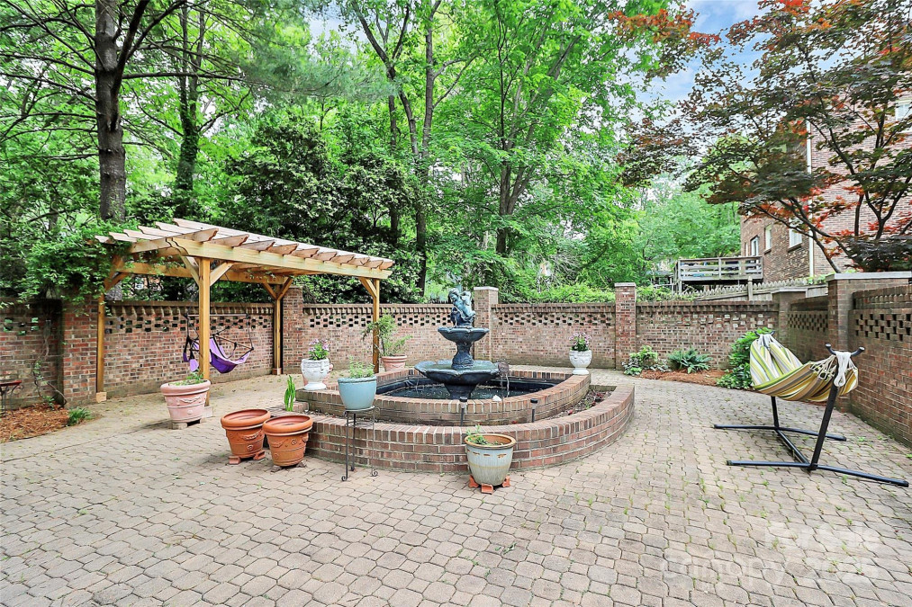 10209 Thomas Payne Cir Charlotte, NC 28277